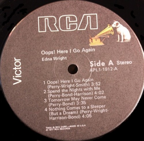 Edna-Wright_1977_Oops-Here-I-Go-Again-RCA-APL1-1912-FACEA.jpg