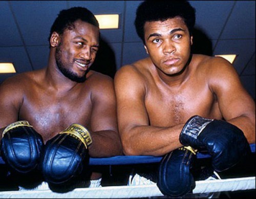 02-joe-frazier-celbrity-drive-with-muhammad-ali.jpg