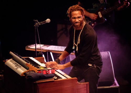 Cory-Henry02.jpg