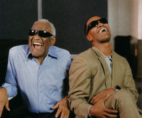 Ray-2004-Jamie-Foxx03--Ray-Charles.jpg
